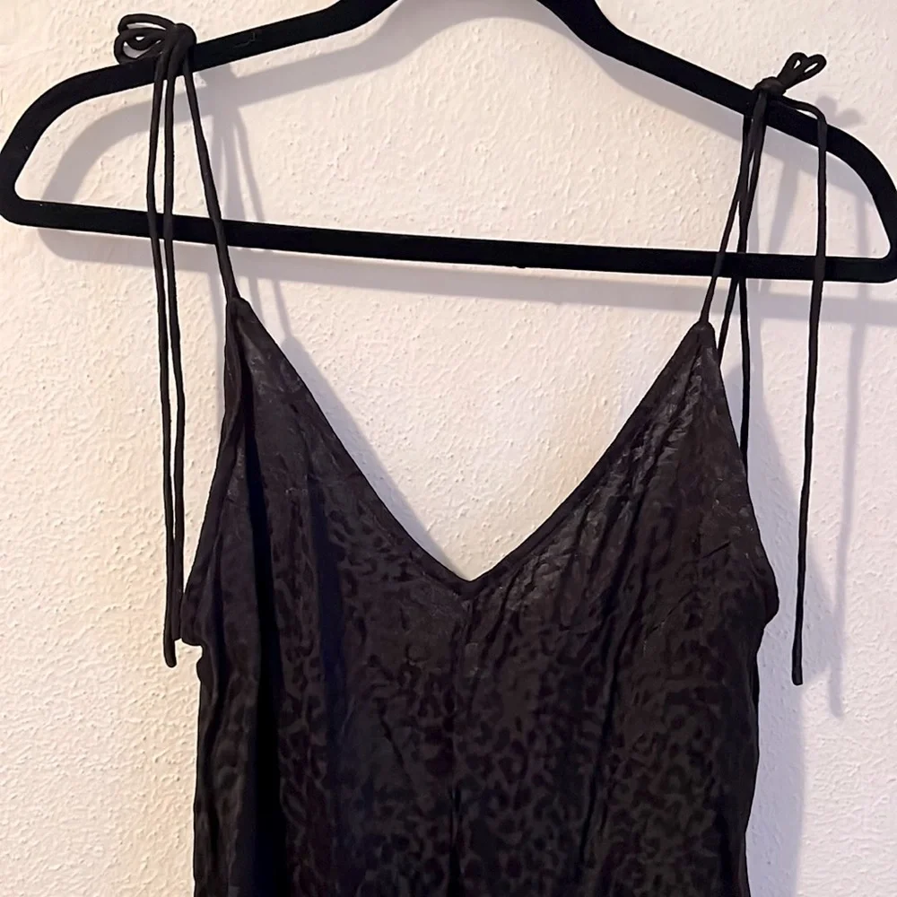 Motel Lavo Leopard Print Tie-Shoulder Romper - Picture 4 of 7